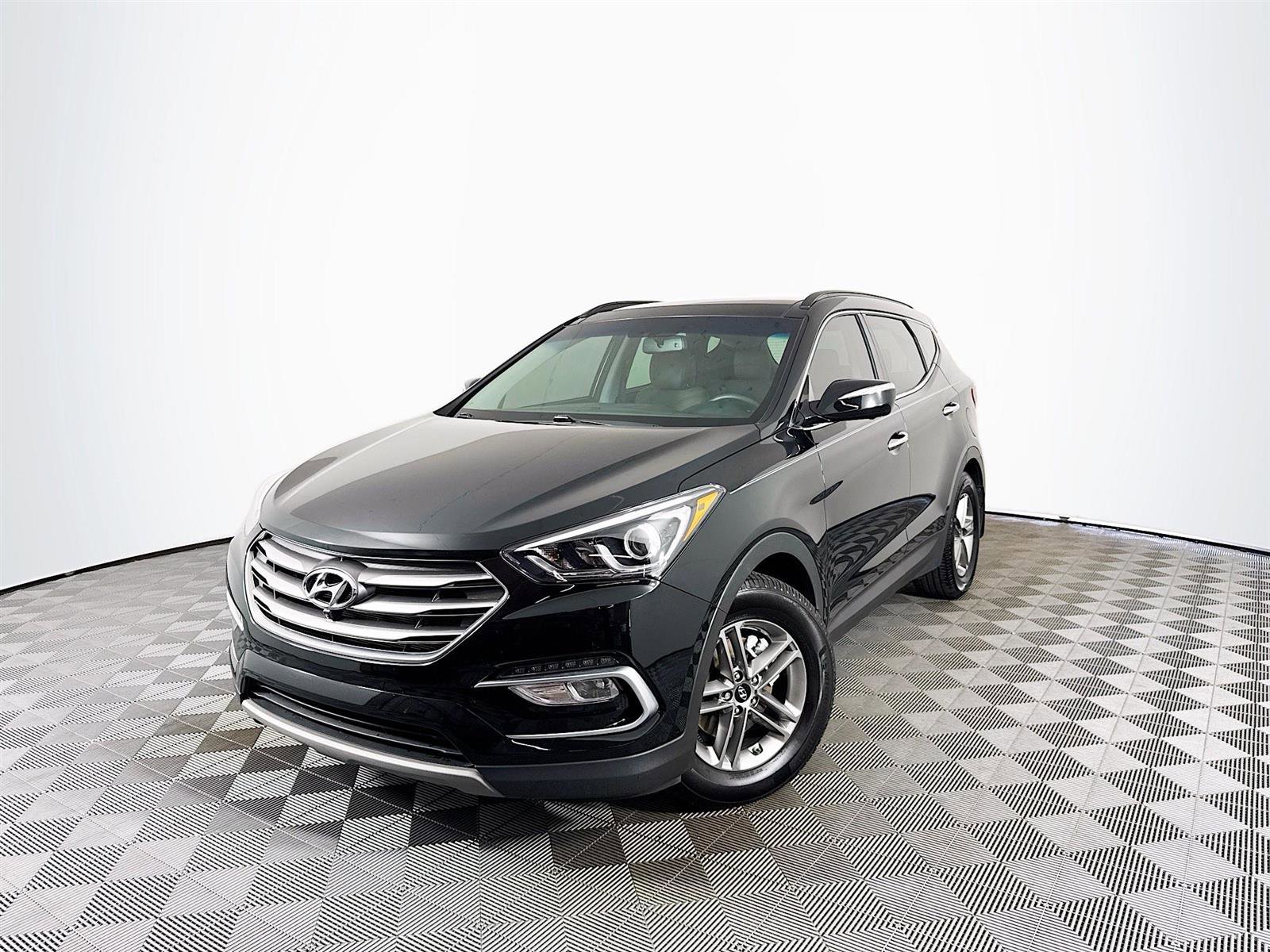Used 2018 Hyundai Santa Fe Sport w/ 2.4L Tech Package 04