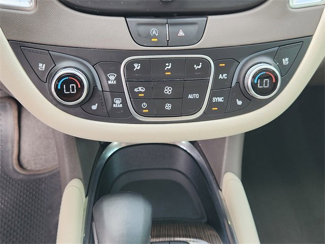 Used 2024 Chevrolet Malibu LT image 18