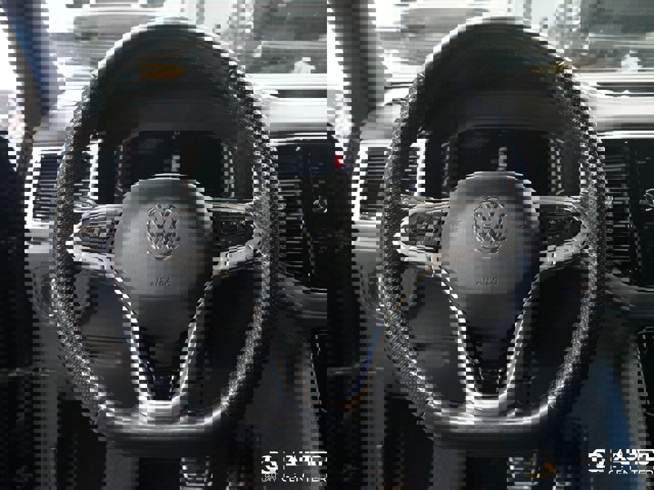 Used 2021 Volkswagen Atlas Cross Sport SEL Premium image 26