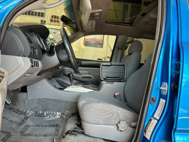 Used 2007 Toyota Tacoma PreRunner w/ TRD Sport Pkg #1 RWD image 15