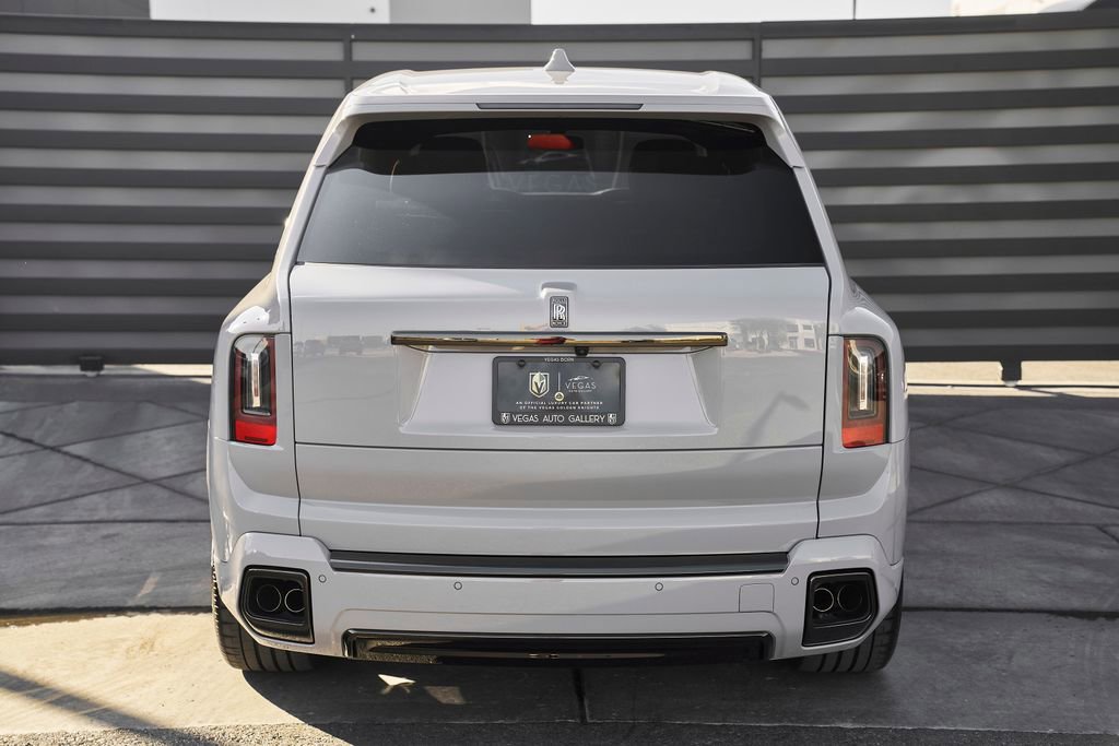Used 2025 Rolls-Royce Cullinan Black Badge AWD/4WD image 17