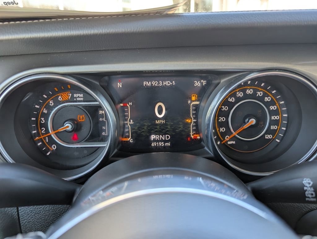 Used 2023 Jeep Wrangler Sahara image 24