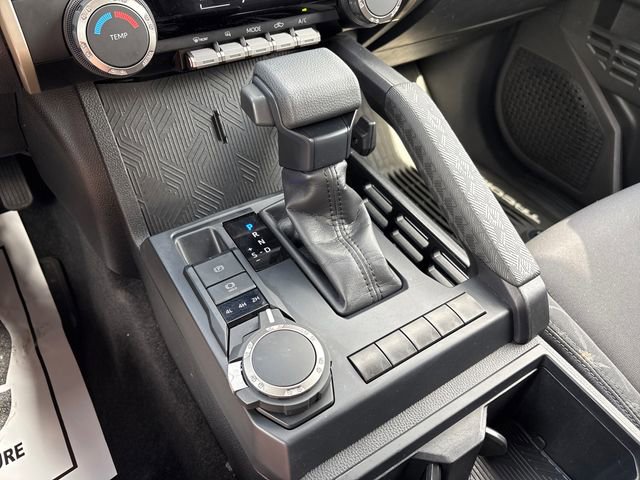 Used 2024 Toyota Tacoma SR image 19