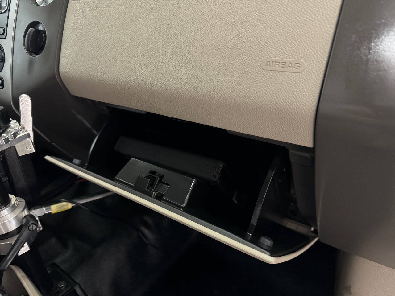 Used 2014 Ford Expedition XL RWD image 60