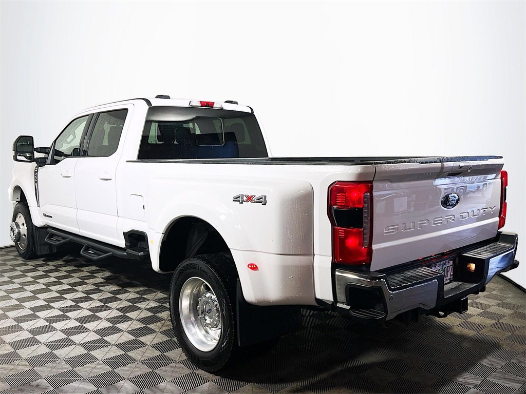 Used 2024 Ford F450 Lariat w/ Camper Package image 6