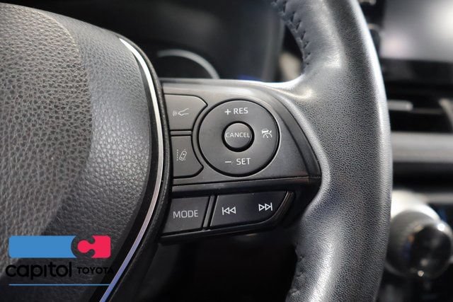 Used 2022 Toyota RAV4 Limited AWD/4WD image 19