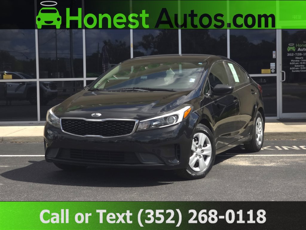 Used 2017 Kia Forte LX FWD image 1
