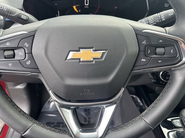 Certified 2025 Chevrolet Trax LT w/ LT Convenience Package image 35