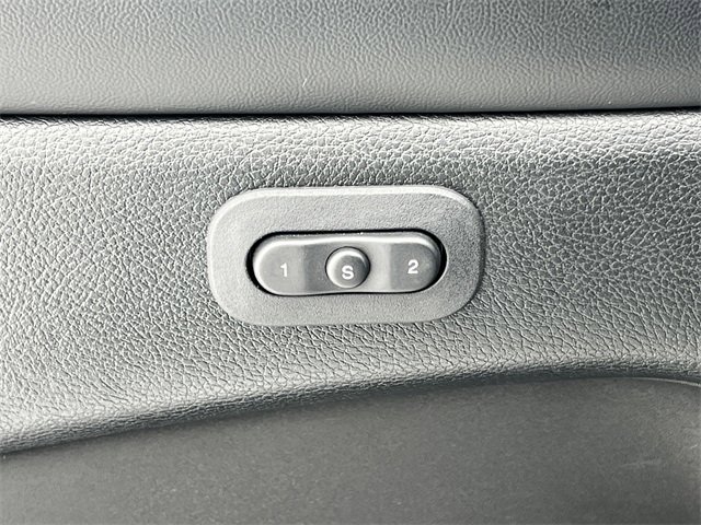 Used 2014 Jeep Grand Cherokee Limited image 15