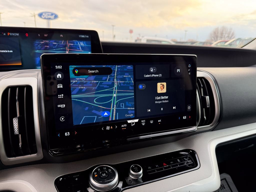 Used 2025 Ford Expedition Active image 27