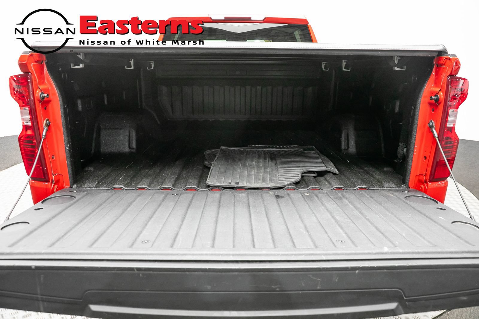Used 2024 Chevrolet Silverado 1500 Custom AWD/4WD image 9