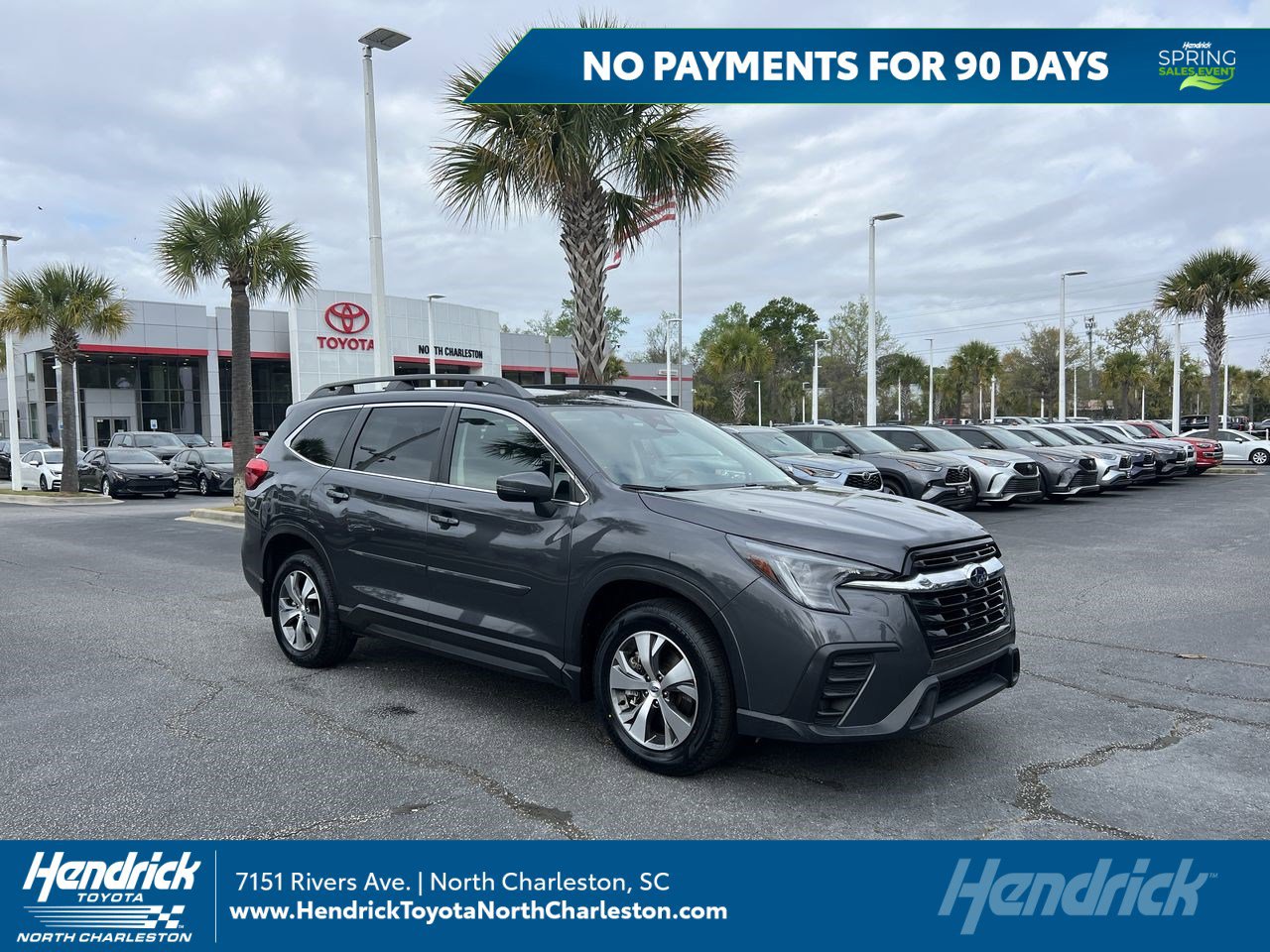 Used 2023 Subaru Ascent Premium w/ Convenience Package image 1