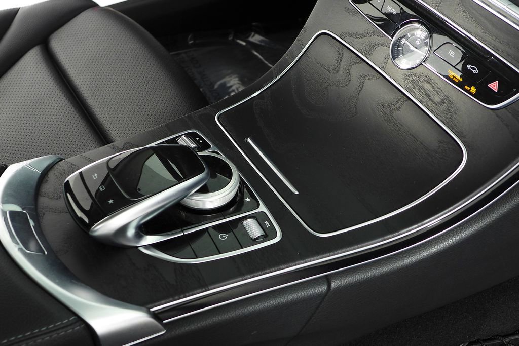 Used 2016 Mercedes-Benz C 300 Sedan image 15