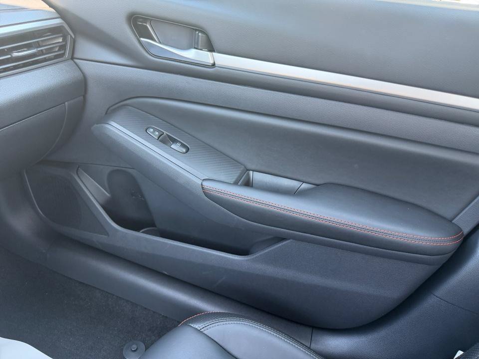 Certified 2026 Nissan Altima 2.5 SR FWD image 31