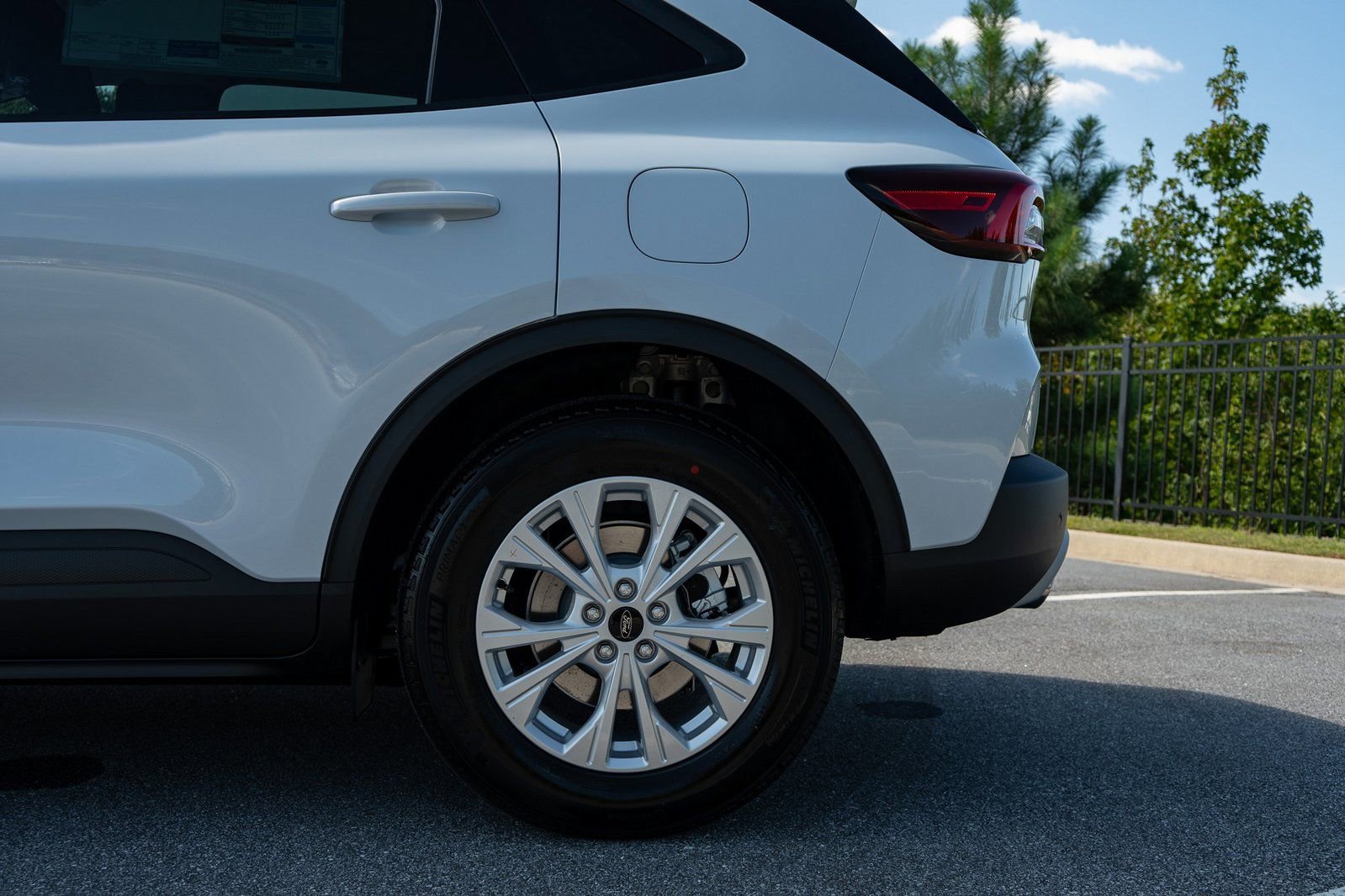 New 2026 Ford Escape Active w/ Tech Pack #1 FWD image 6