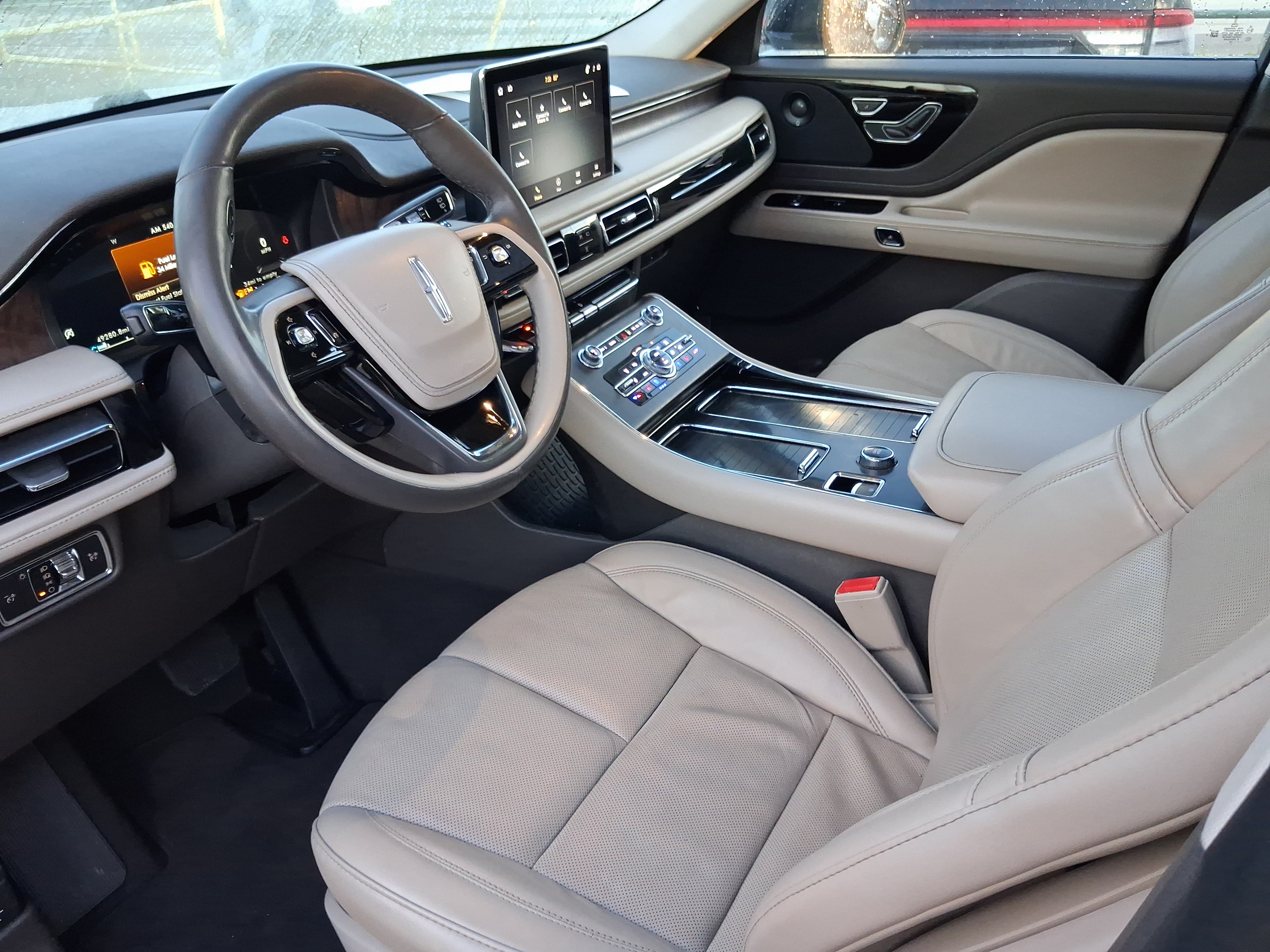 Certified 2022 Lincoln Aviator Reserve w/ Elements Package Plus RWD image 11