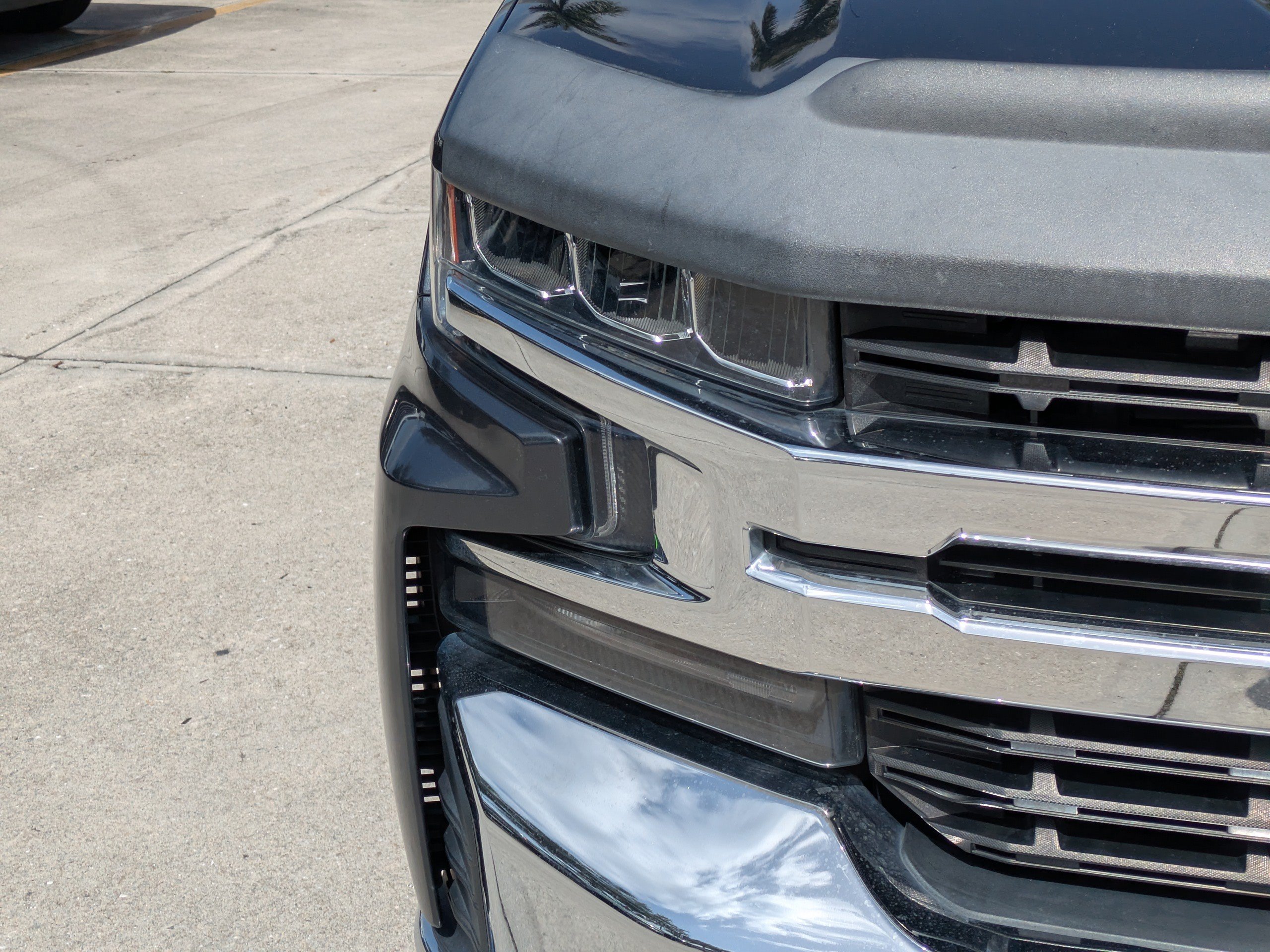 Used 2019 Chevrolet Silverado 1500 LT w/ All-Star Edition AWD/4WD image 9