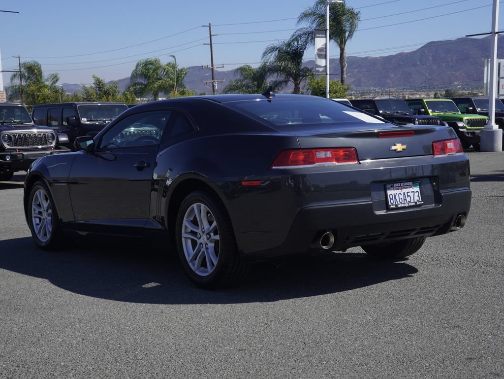 Used 2015 Chevrolet Camaro LS RWD image 6