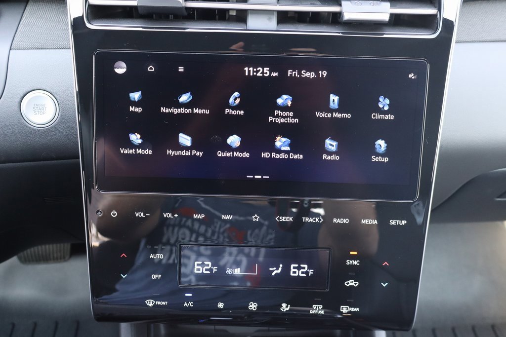 Used 2023 Hyundai Santa Cruz Limited image 10