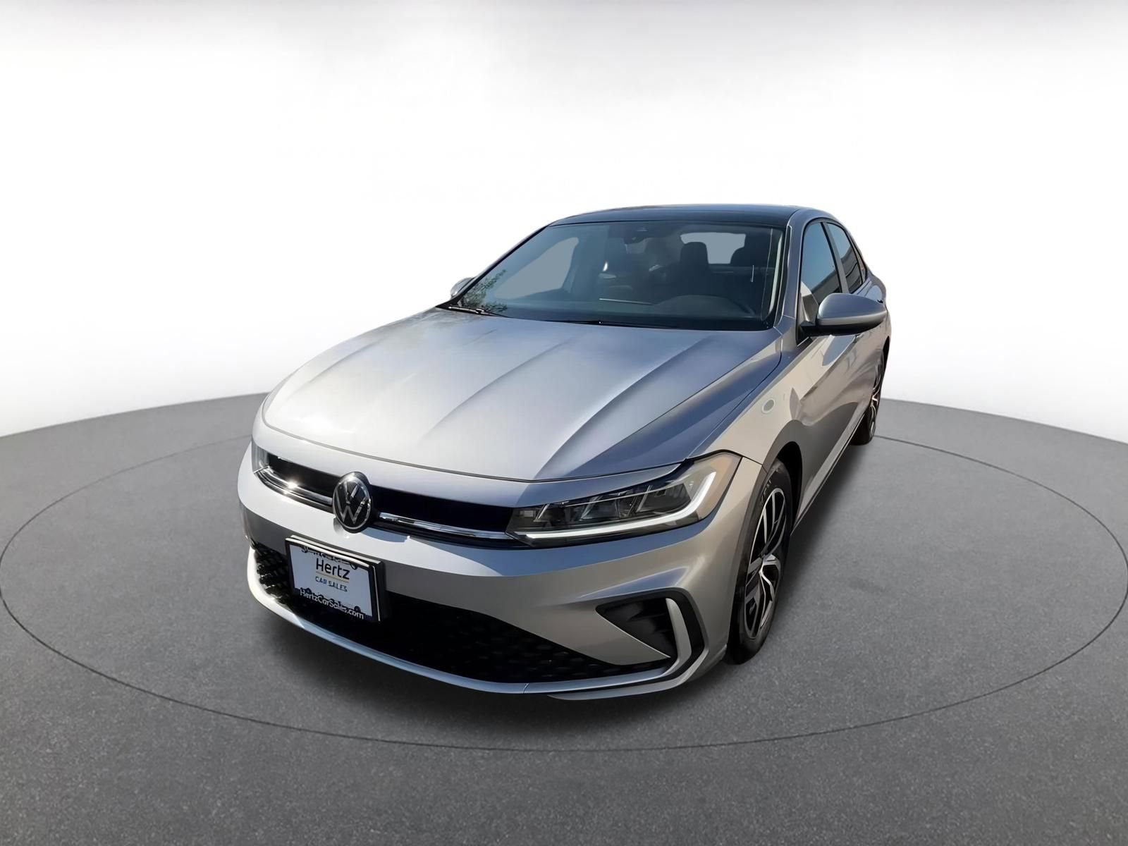 Used 2025 Volkswagen Jetta SE image 7