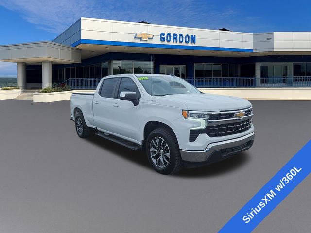 Used 2023 Chevrolet Silverado 1500 LT AWD/4WD image 8