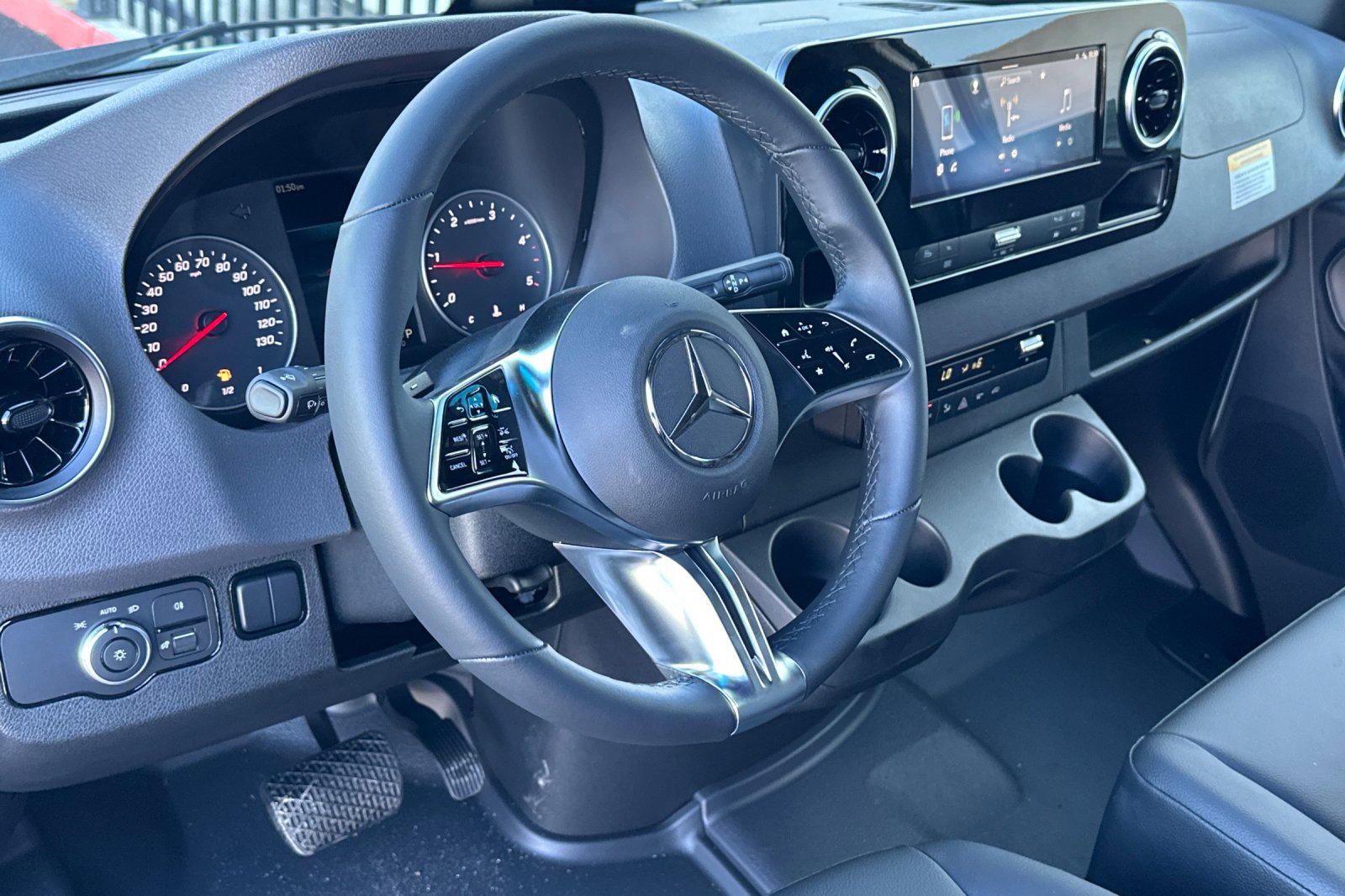 New 2025 Mercedes-Benz Sprinter 2500 image 12