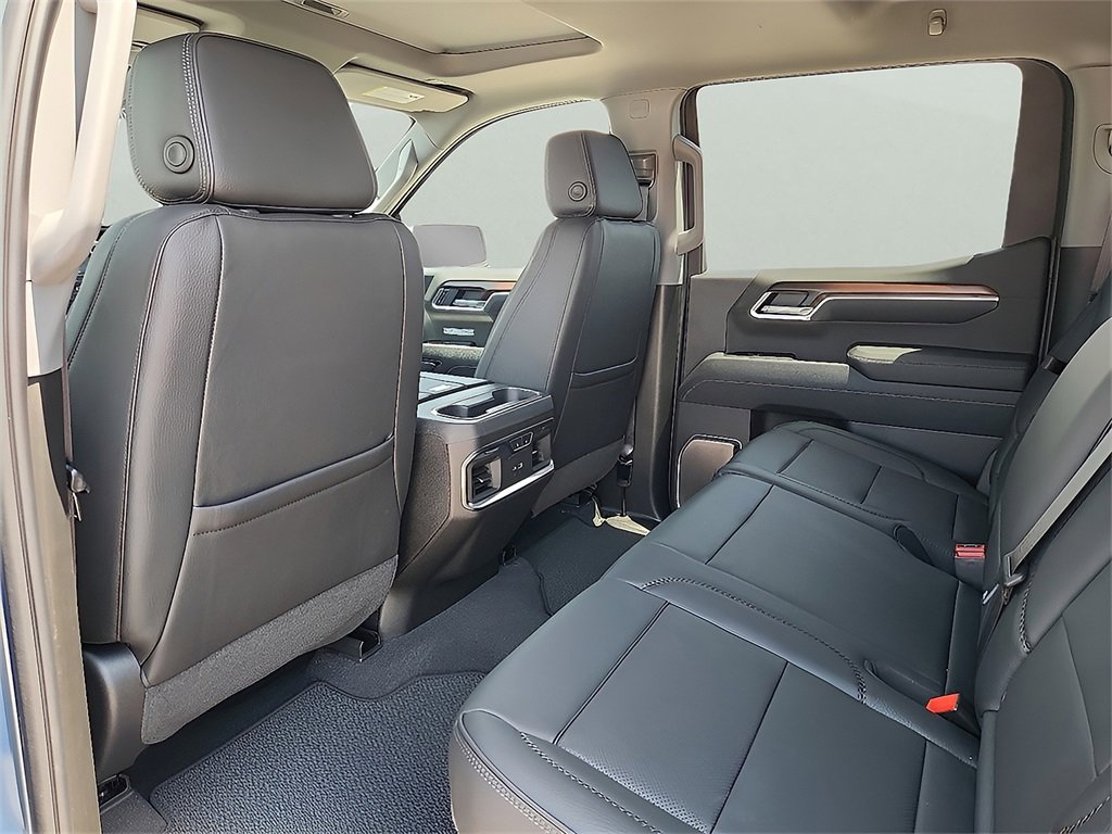 New 2026 GMC Sierra 1500 Denali image 9
