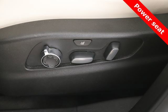 Used 2019 Cadillac XT4 Sport image 19