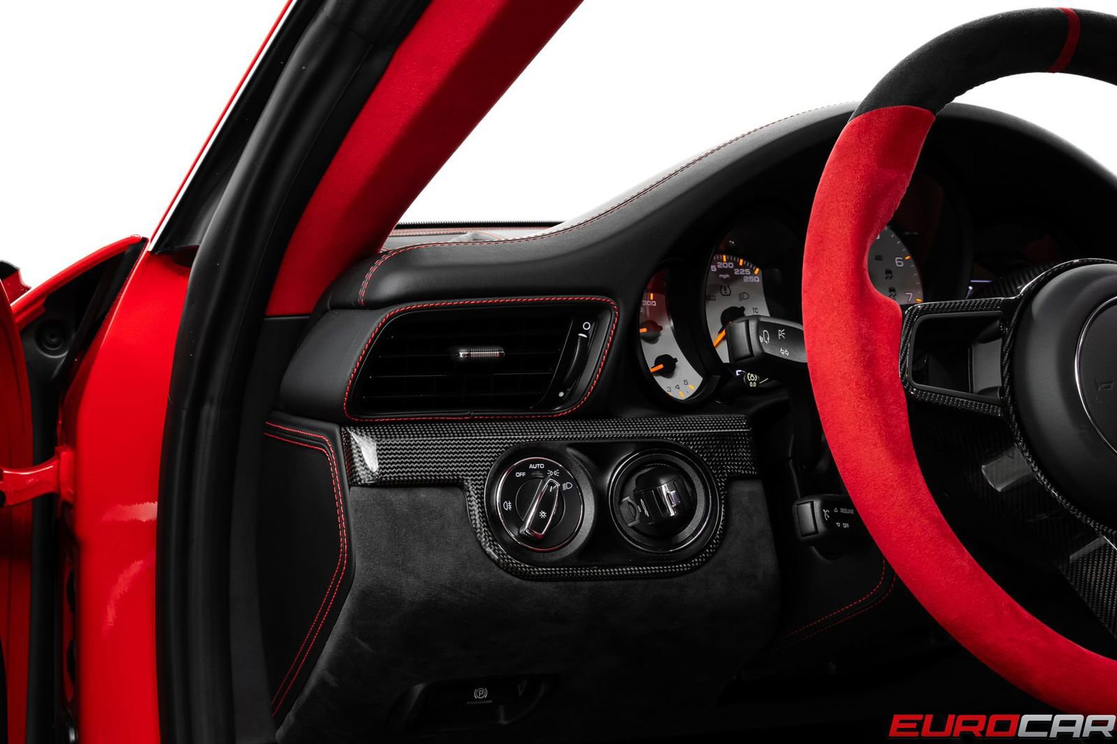 Used 2018 Porsche 911 GT2 RS RWD image 36
