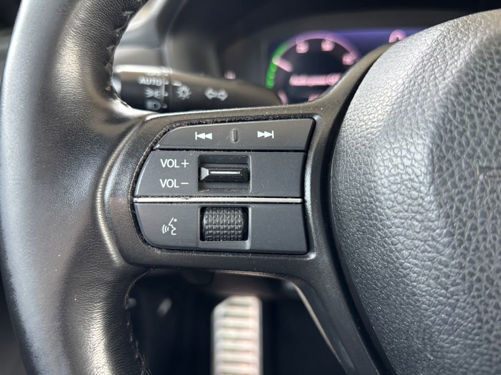 Used 2024 Honda Accord Sport image 11