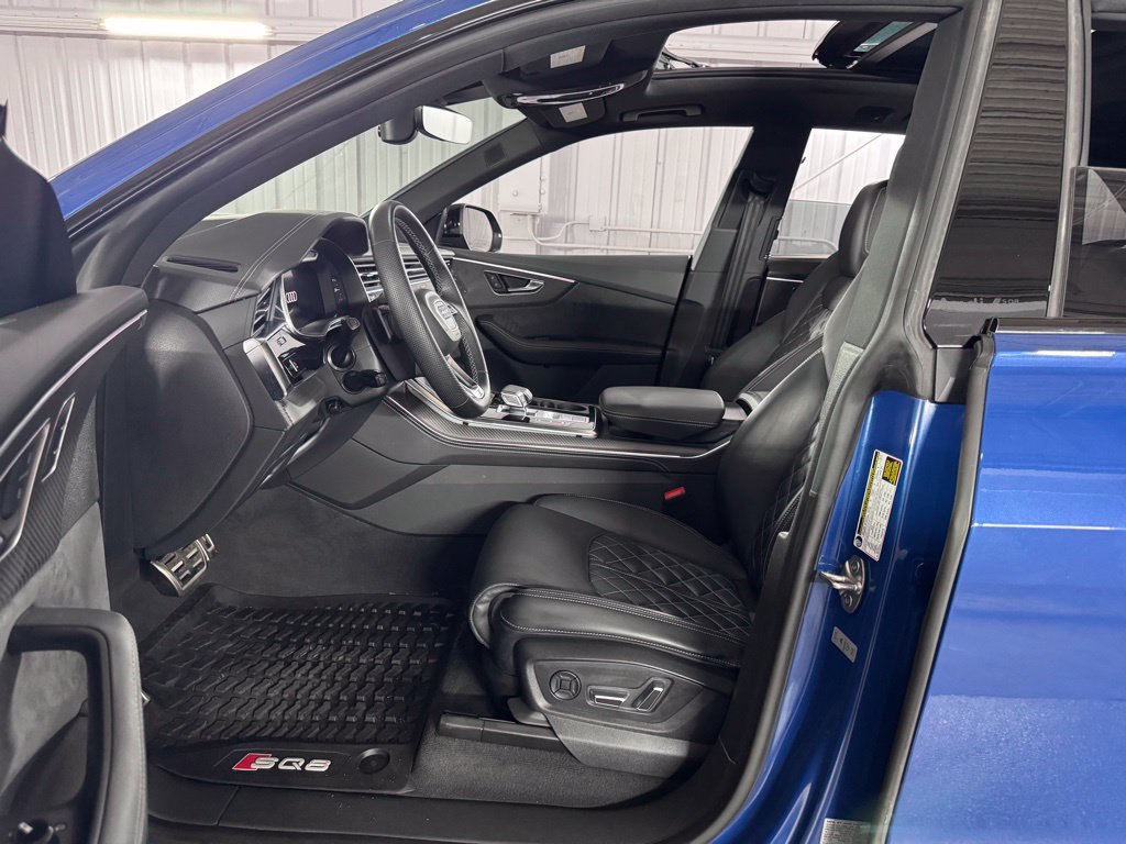 Used 2024 Audi SQ8 Premium Plus AWD/4WD image 36
