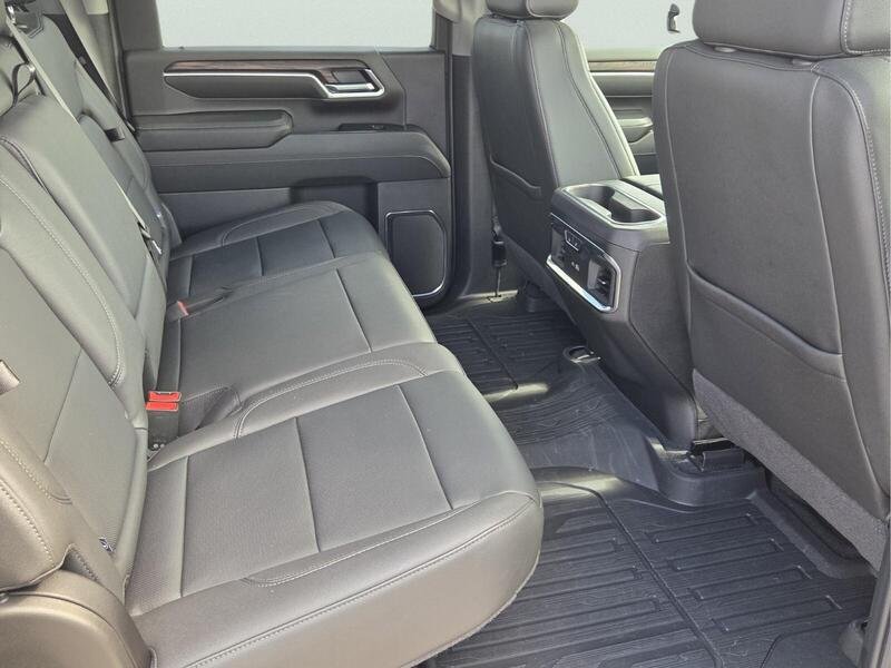 Used 2024 GMC Sierra 2500 SLT w/ SLT Premium Package AWD/4WD image 18