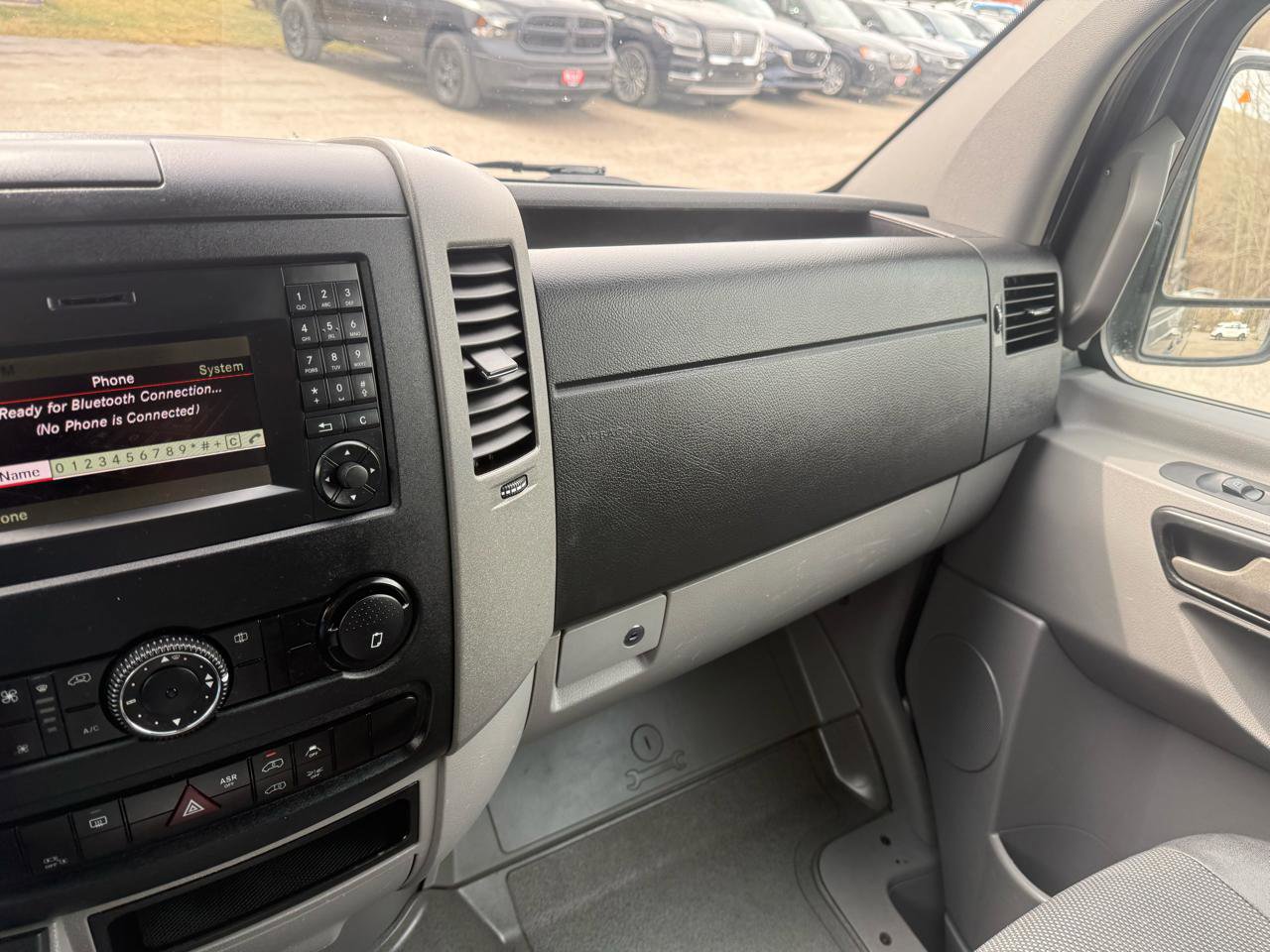Used 2018 Mercedes-Benz Sprinter 2500 image 14