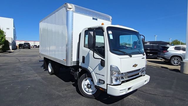 New 2025 Chevrolet Low Cab Forward image 2