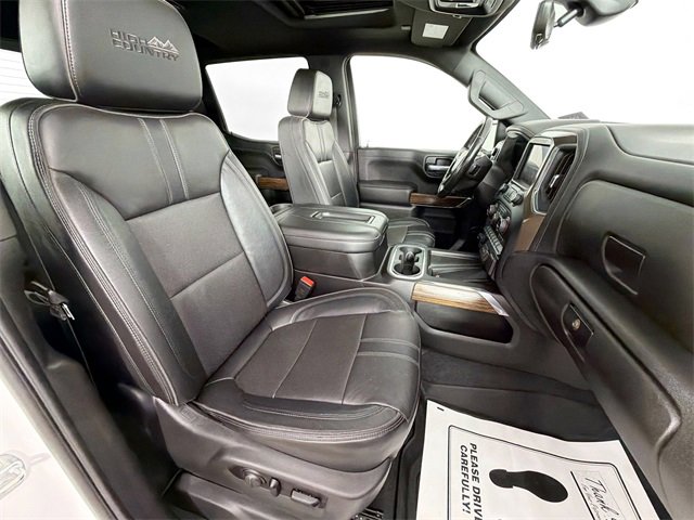 Used 2021 Chevrolet Silverado 1500 High Country w/ Technology Package image 28