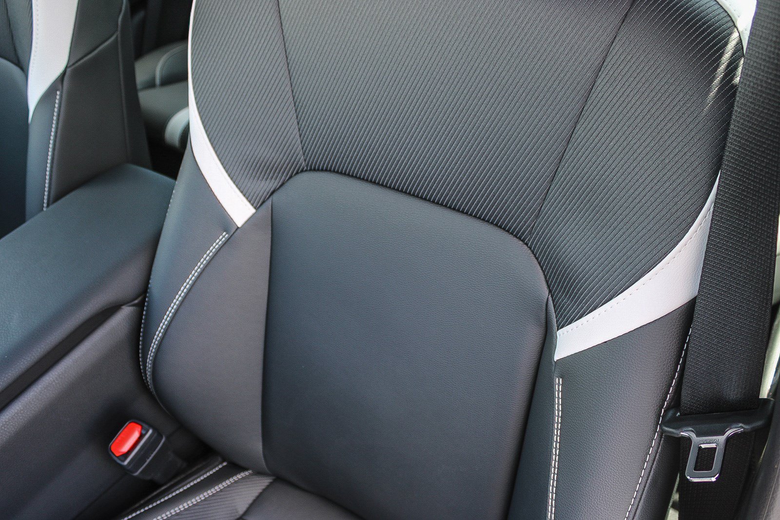 New 2026 Toyota Camry SE w/ Multimedia Upgrade Package FWD image 25