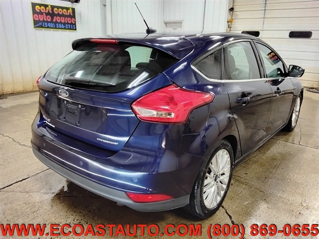 Used 2016 Ford Focus Titanium FWD image 3