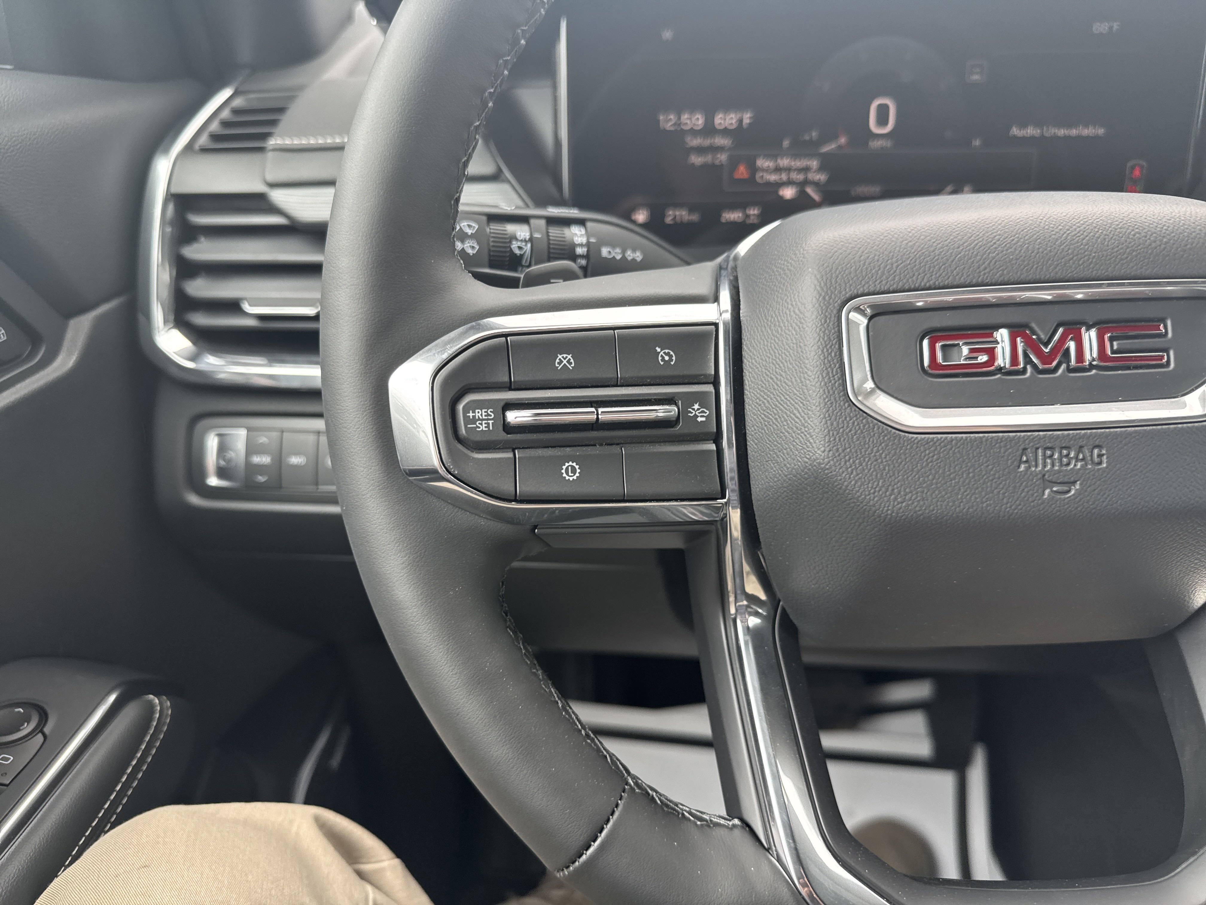 New 2025 GMC Acadia Elevation image 19