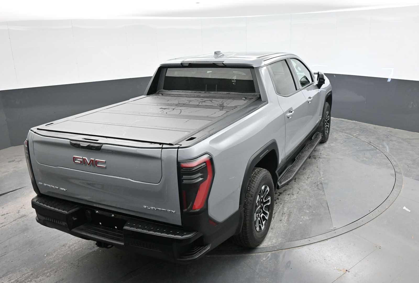 New 2026 GMC Sierra EV Elevation image 32