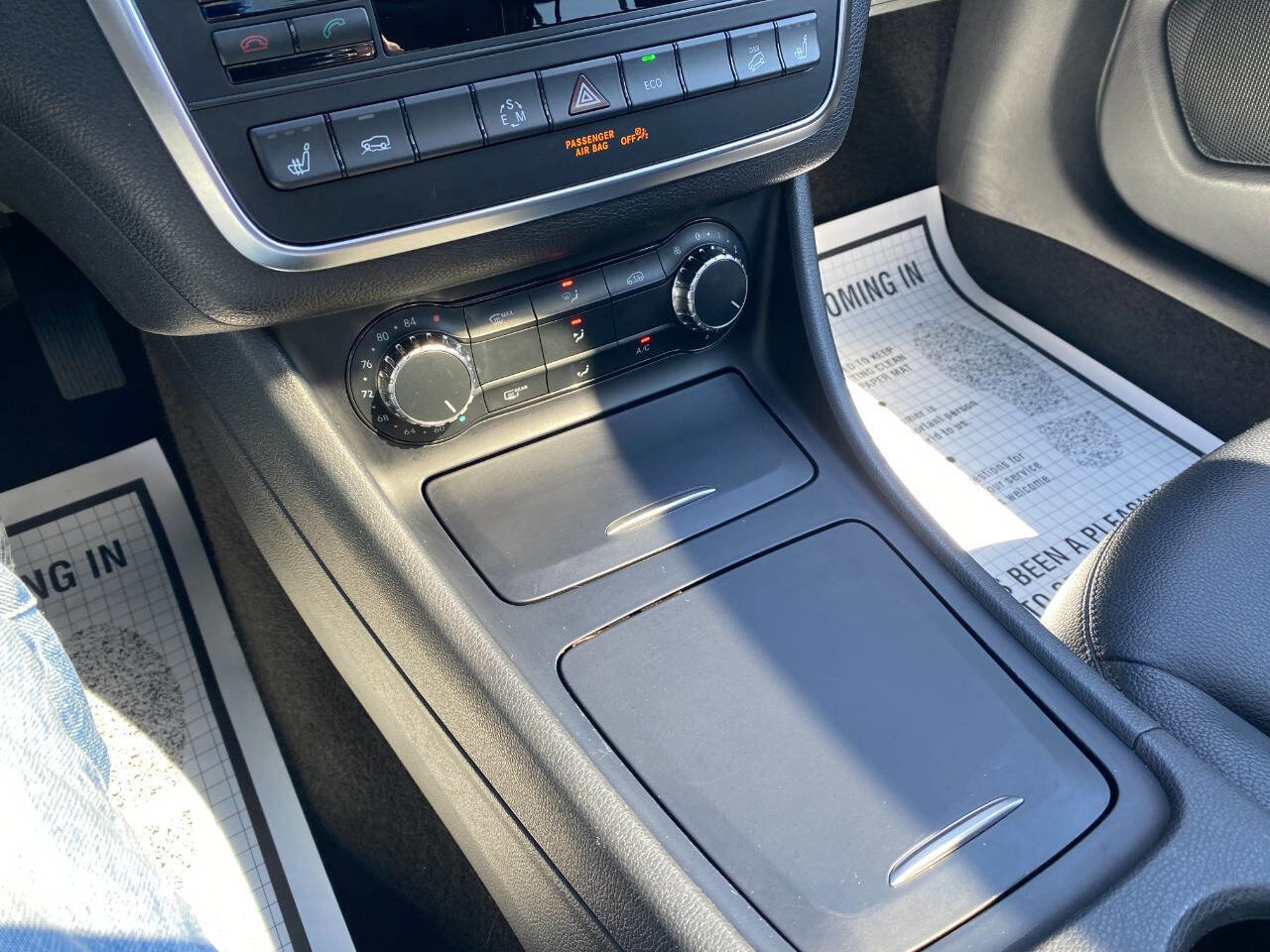 Used 2015 Mercedes-Benz GLA 250 4MATIC image 17