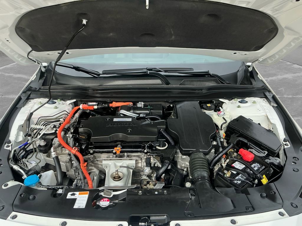 Used 2019 Honda Accord Touring image 18