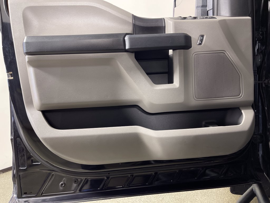 Used 2020 Ford F150 XL w/ Equipment Group 101A Mid AWD/4WD image 19