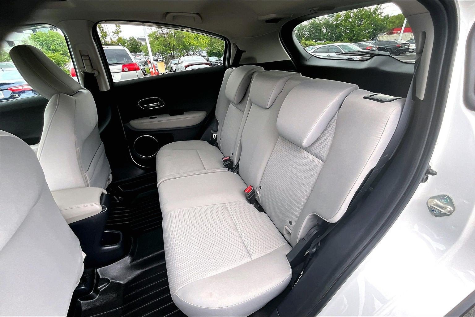 Used 2021 Honda HR-V EX image 24