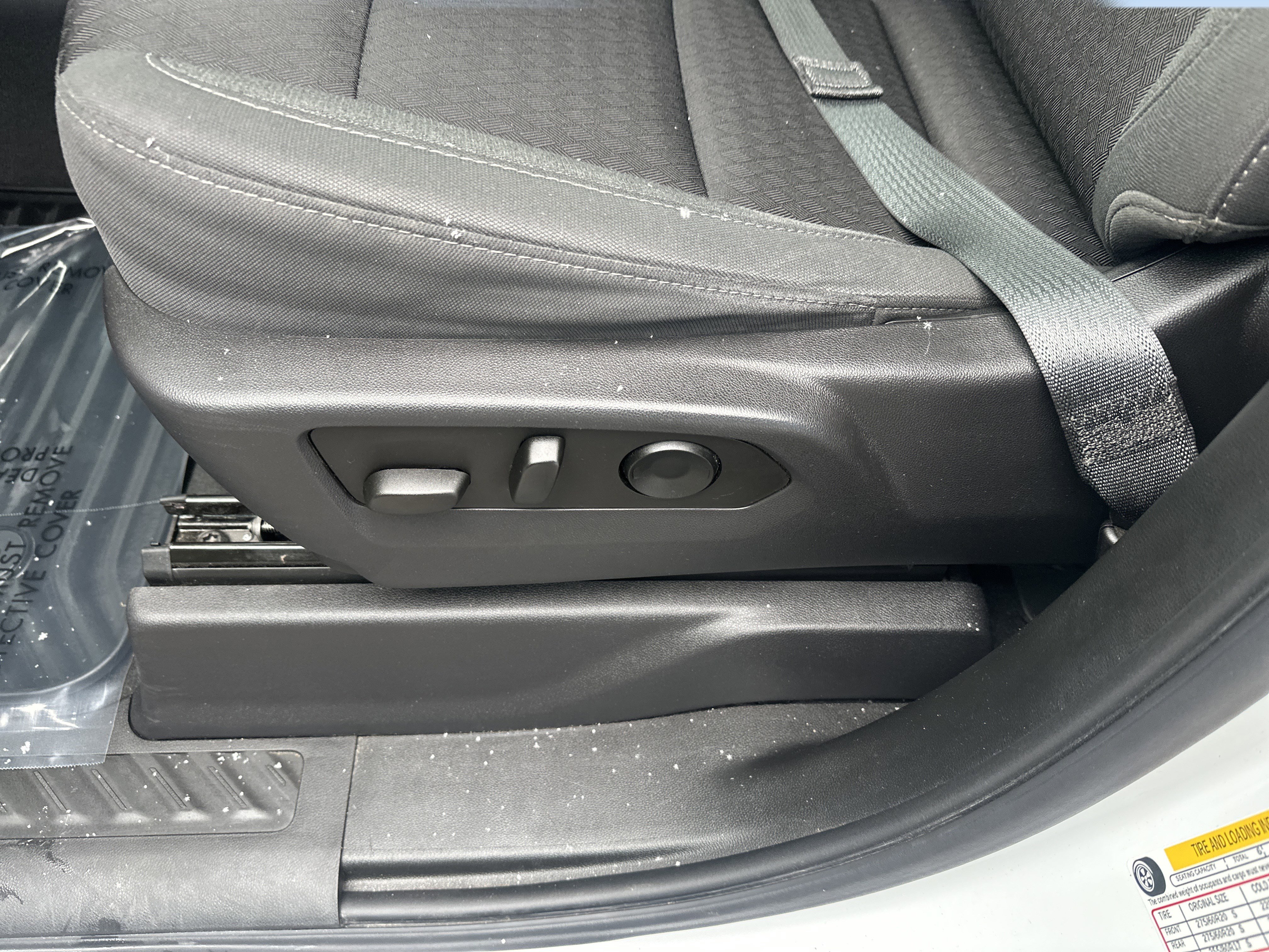 Certified 2023 Chevrolet Silverado 1500 Custom w/ LPO, Dark Essentials Package image 10