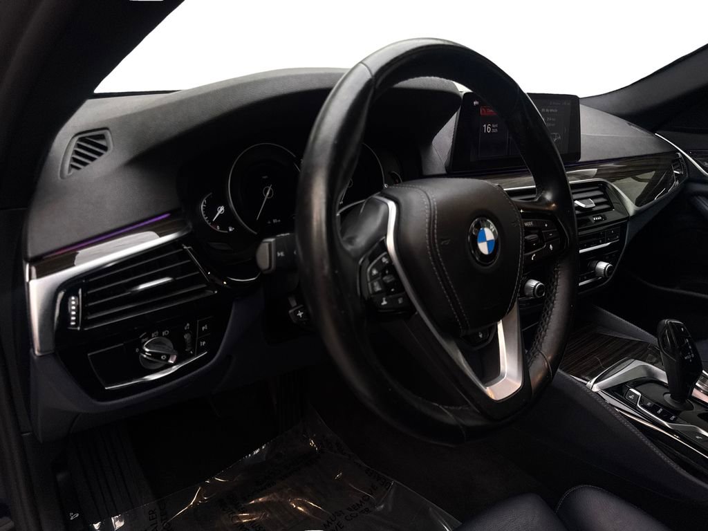 Used 2019 BMW 540i w/ Premium Package RWD image 50