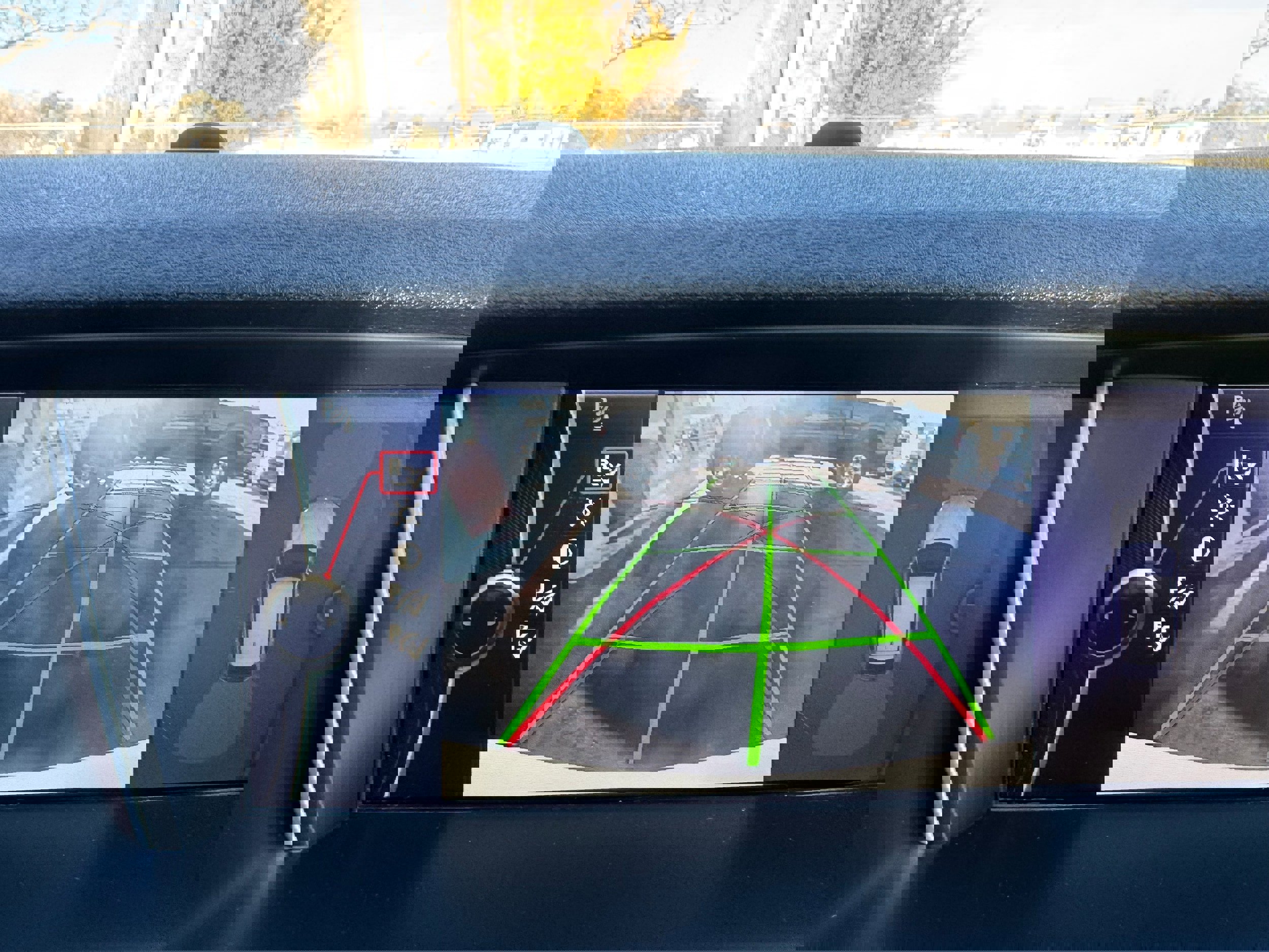 Used 2014 BMW X1 xDrive28i image 15