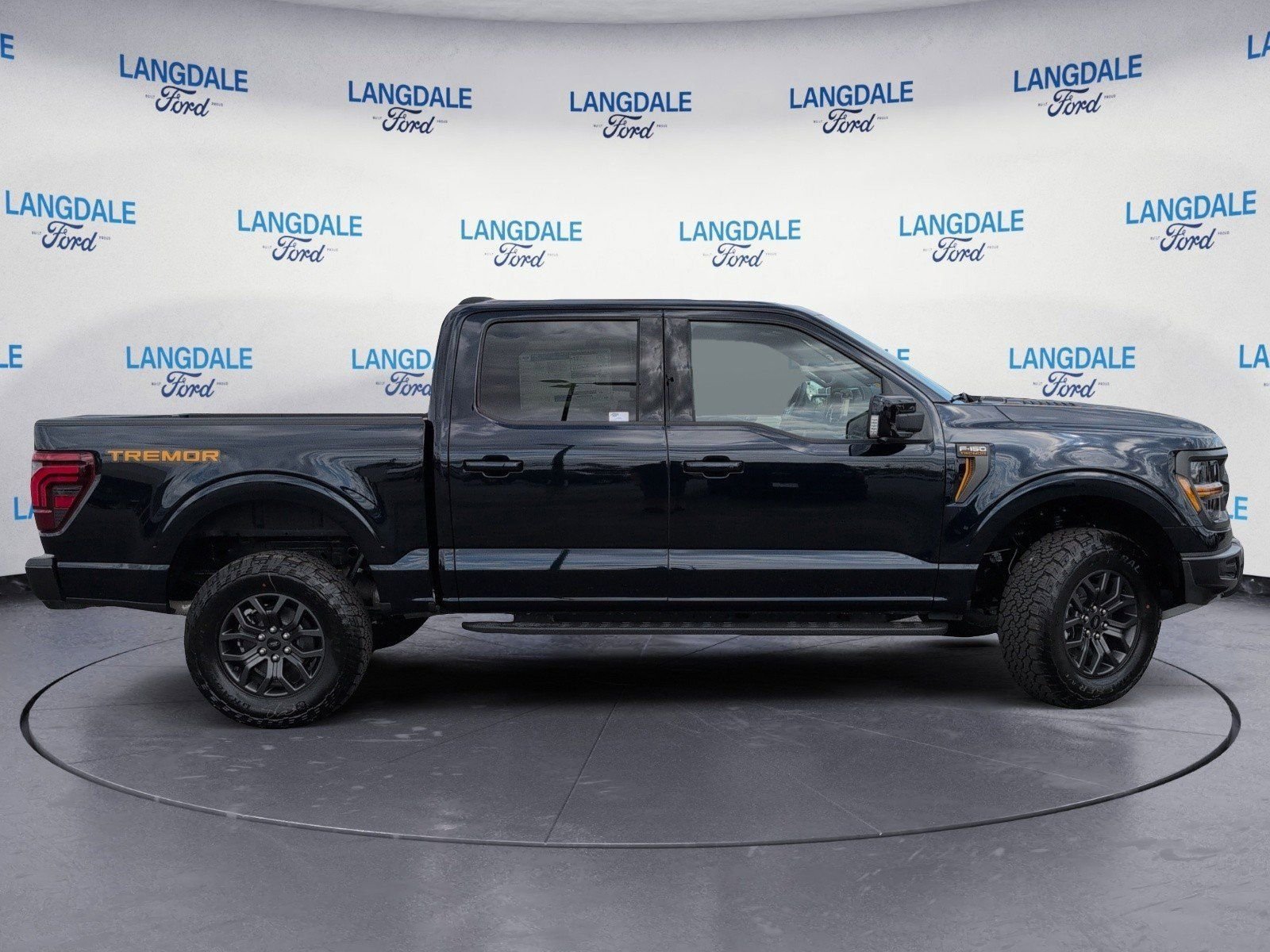 New 2026 Ford F150 Tremor w/ Equipment Group 402A High image 3