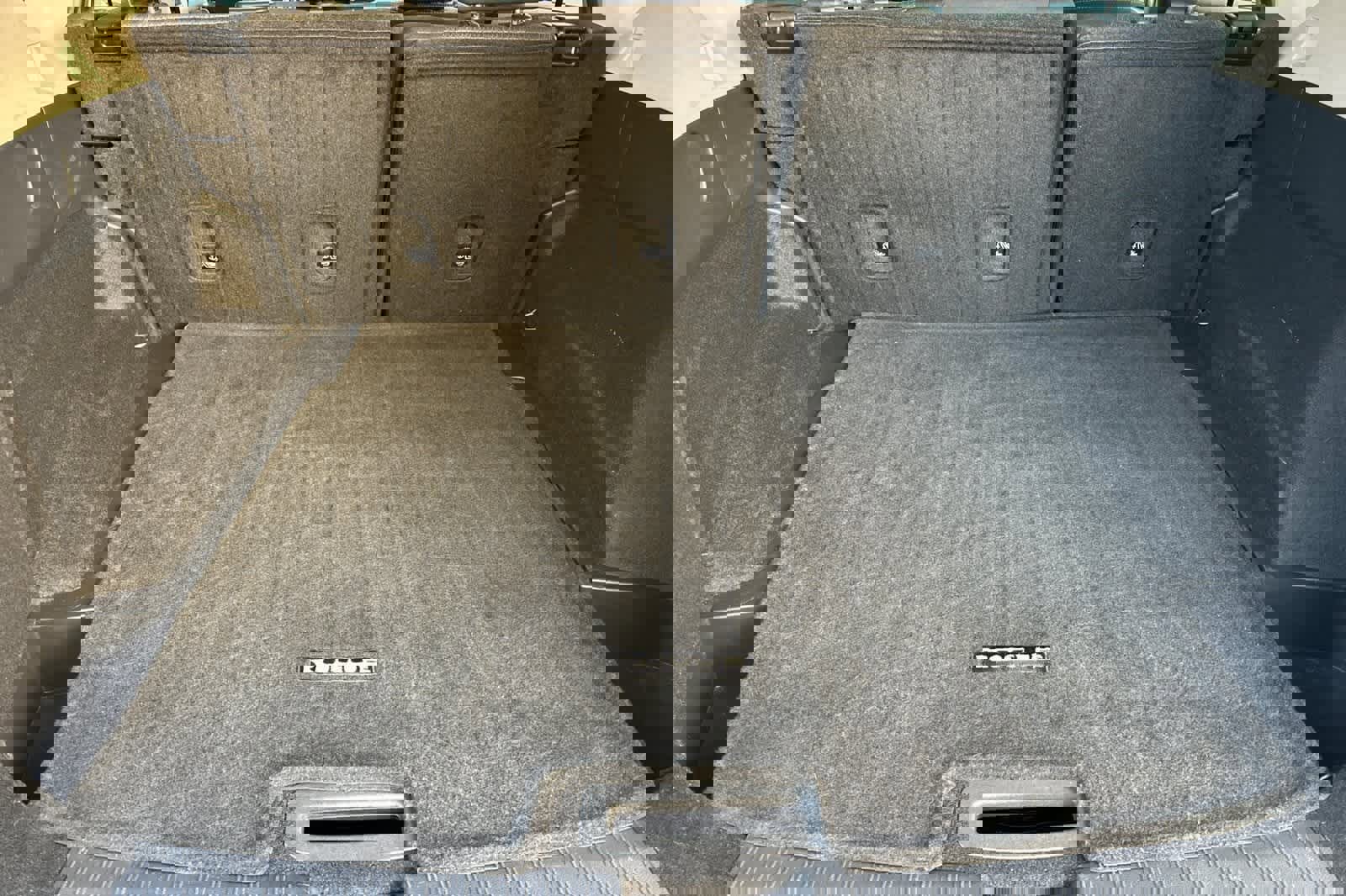 Used 2024 Nissan Rogue SV image 17