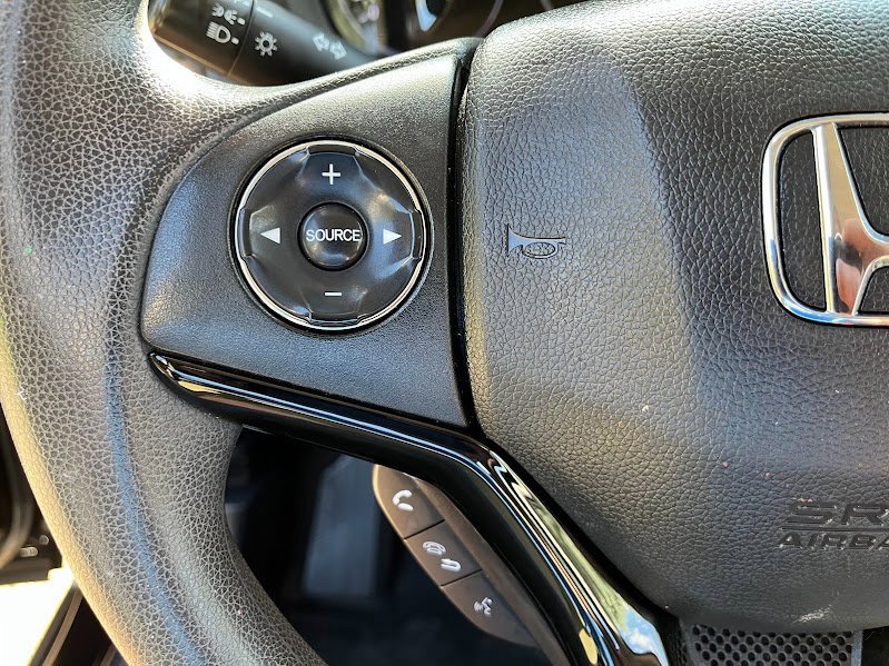 Used 2019 Honda HR-V LX image 13