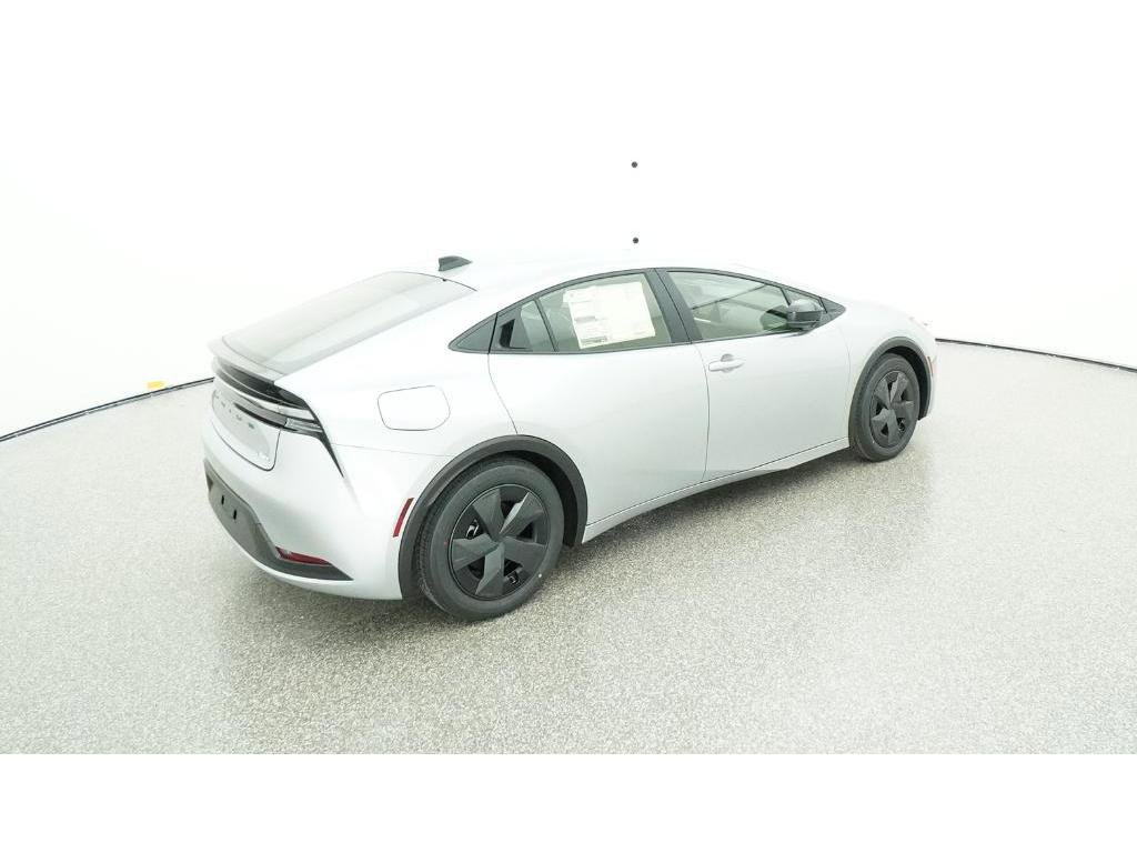 New 2026 Toyota Prius Plug-In Hybrid image 9